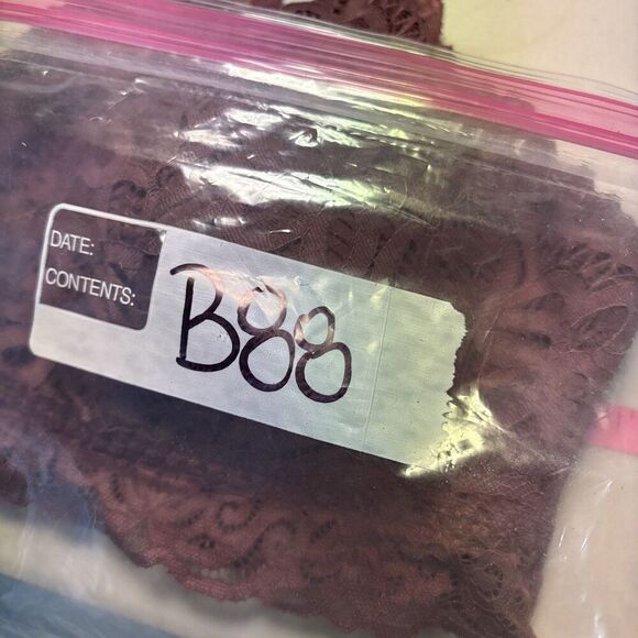 Maurice’s Padded Lace Racerback Bralette Purple Lightweight Women’s Medium - Picture 11 of 11